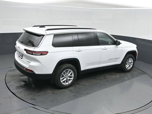 New 2026 Jeep Grand Cherokee L Laredo AWD/4WD image 33