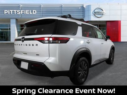 New 2026 Nissan Pathfinder SV