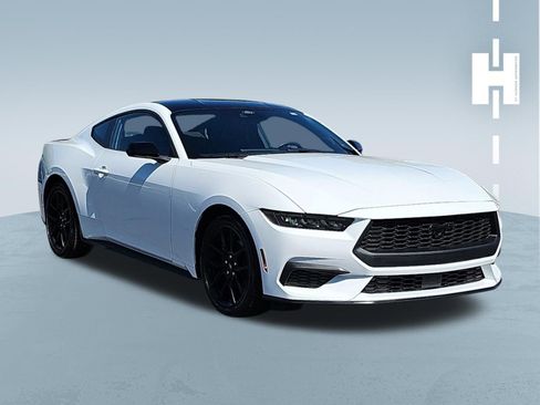 Used 2024 Ford Mustang Coupe image 1