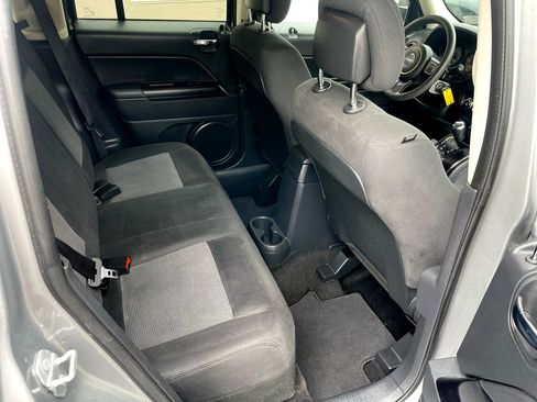 Used 2015 Jeep Patriot Sport w/ Power Value Group image 28