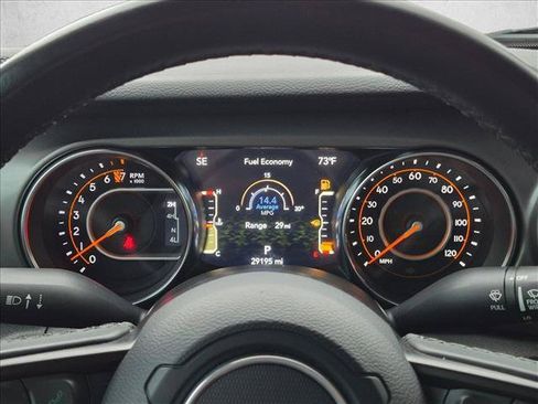 Used 2022 Jeep Gladiator Sport AWD/4WD image 11