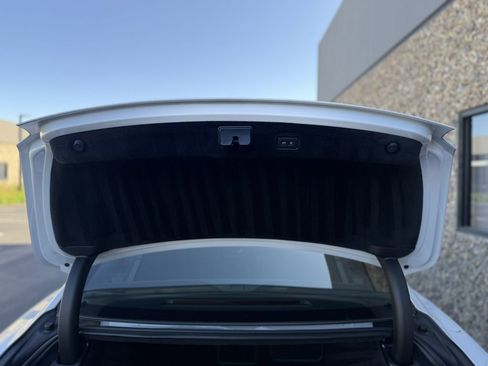 Used 2023 Bentley Flying Spur W12 AWD/4WD image 51