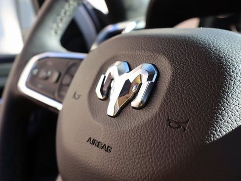 Used 2025 RAM 2500 Laramie image 32