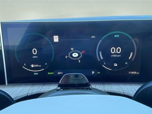 Used 2025 Hyundai Santa Fe Calligraphy image 23