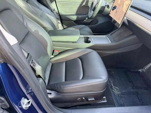 Used 2023 Tesla Model 3 Standard Range RWD image 9