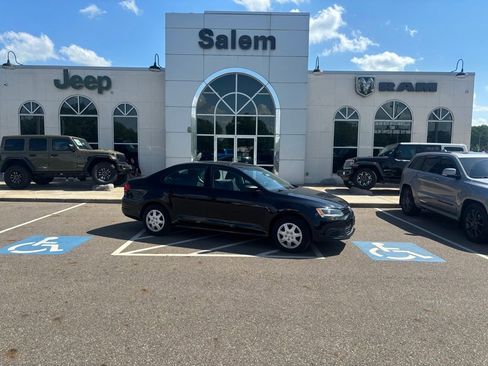 Used 2014 Volkswagen Jetta Sedan FWD image 1