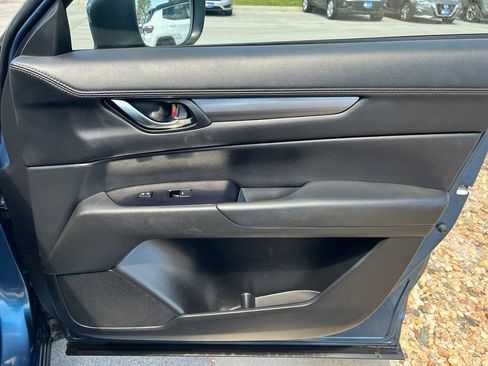 Used 2020 MAZDA CX-5 Touring FWD image 27