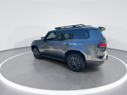 Certified 2024 Lexus GX 550 w/ Accessory Package (31) AWD/4WD image 5