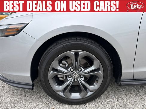 Used 2024 Honda Accord EX image 19