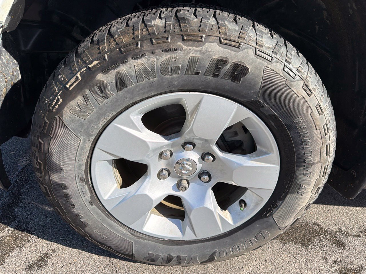 Used 2023 RAM 1500 Big Horn AWD/4WD image 24