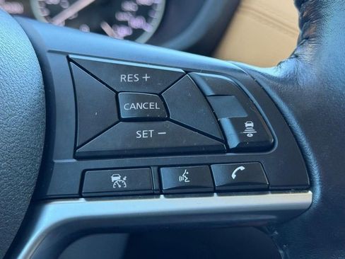 Used 2020 Nissan Sentra SV w/ SV Premium Package image 19