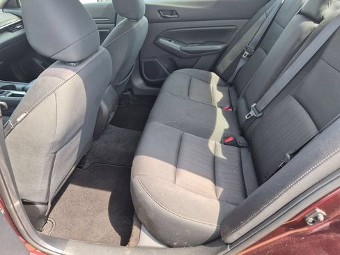 Used 2025 Nissan Altima 2.5 SV FWD image 25
