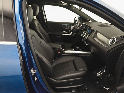 Used 2025 Mercedes-Benz GLA 250 GLA 250 image 38