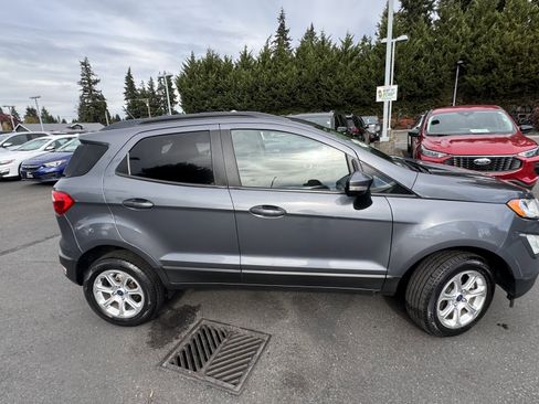 Used 2018 Ford EcoSport SE image 5