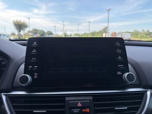 Used 2019 Honda Accord Sport image 20