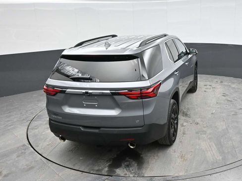 Used 2023 Chevrolet Traverse LT FWD image 35