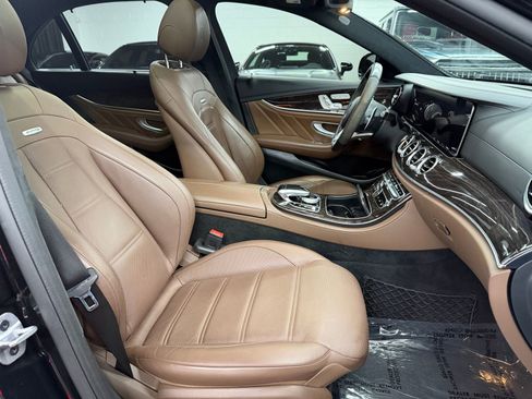 Used 2020 Mercedes-Benz E 63 AMG S image 24