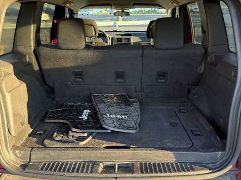 Used 2010 Jeep Liberty Sport w/ Popular Equipment Group AWD/4WD image 14