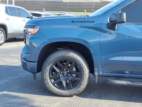 Used 2024 Chevrolet Silverado 1500 Custom w/ Turbomax Blackout Package AWD/4WD image 22