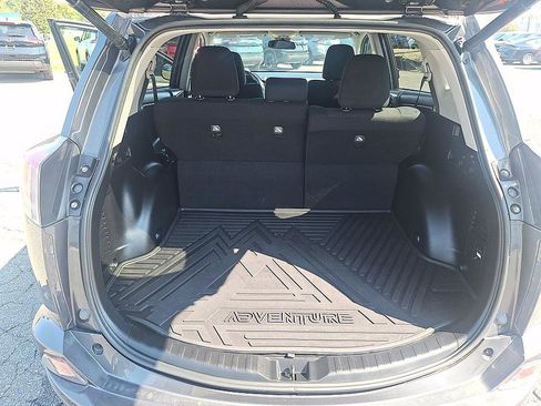 Used 2018 Toyota RAV4 Adventure AWD/4WD image 23