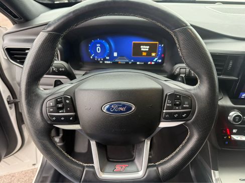 Used 2020 Ford Explorer ST w/ Premium Technology Package image 10