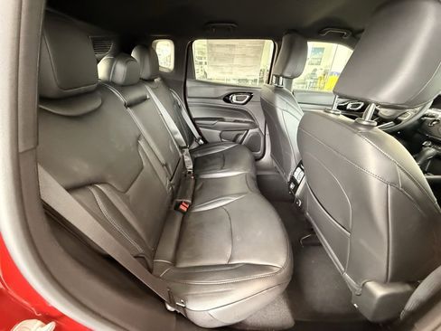 New 2026 Jeep Compass Limited image 10