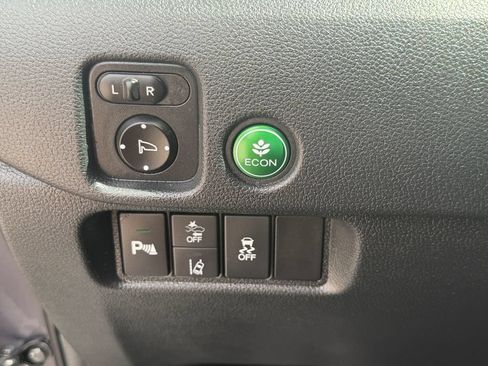 Used 2020 Honda Pilot Touring image 24