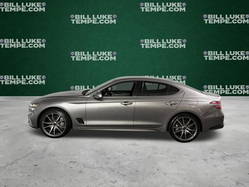 Used 2025 Genesis G70 2.5T image 9