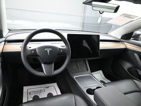 Used 2023 Tesla Model 3 Standard Range RWD image 25