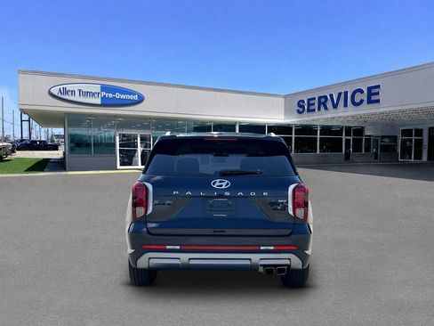 Used 2024 Hyundai Palisade Limited AWD/4WD image 7