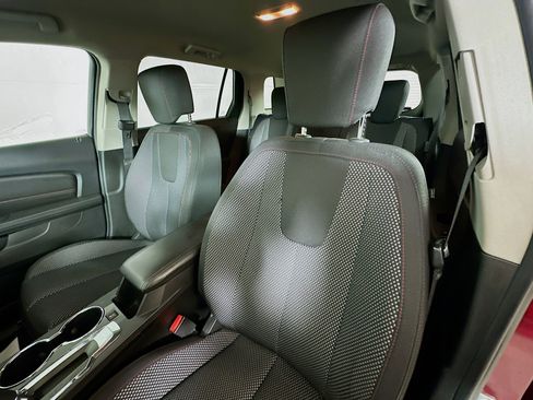 Used 2017 GMC Terrain SLE image 19