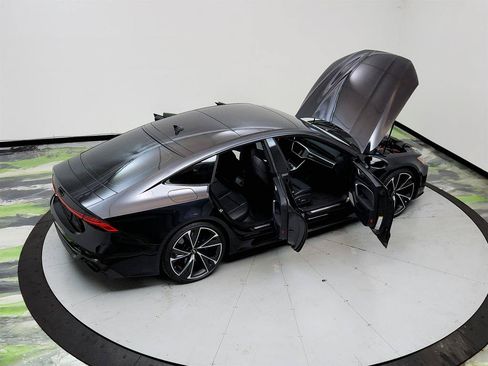 Used 2022 Audi RS 7 Sportback AWD/4WD image 39