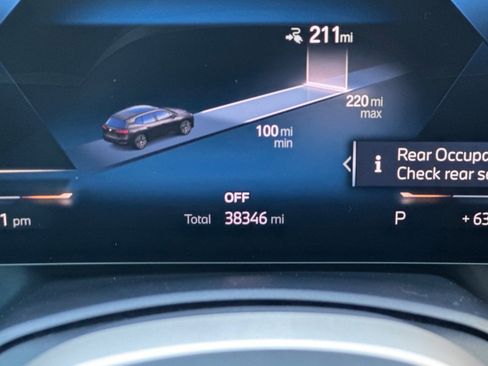 Used 2023 BMW iX xDrive50 w/ Convenience Package image 20