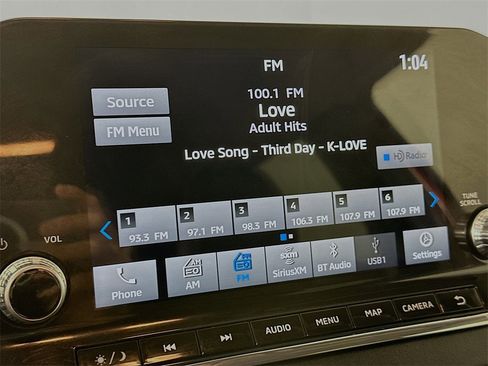 Used 2024 Mitsubishi Outlander SE image 16