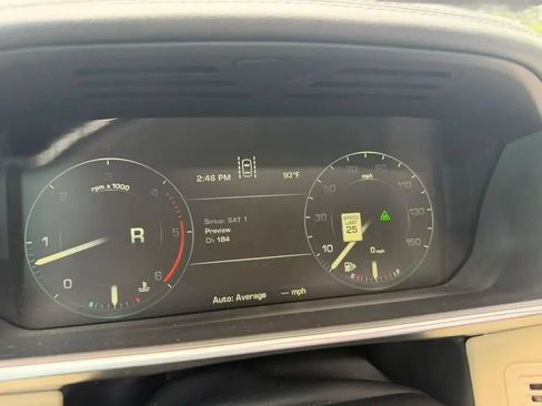 Used 2016 Land Rover Range Rover HSE AWD/4WD image 19