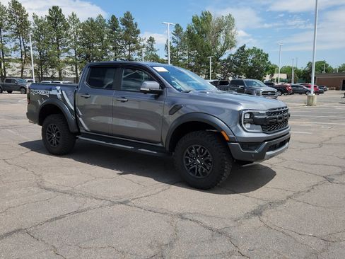 Used 2025 Ford Ranger Raptor AWD/4WD image 19