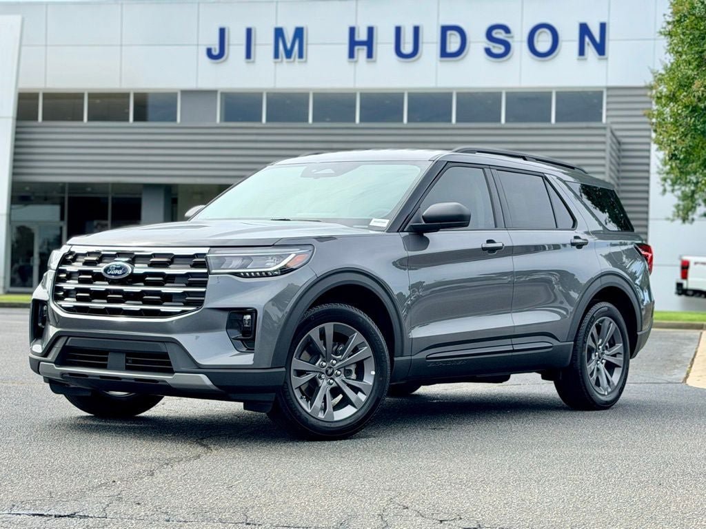 New 2026 Ford Explorer Active w/ Active Comfort Package AWD/4WD image 2