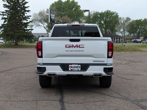 New 2026 GMC Sierra 1500 Elevation w/ Elevation Premium Package AWD/4WD image 10