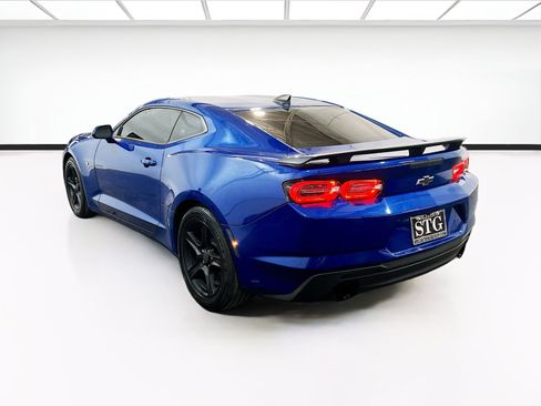 Used 2023 Chevrolet Camaro LT w/ Technology Package RWD image 6