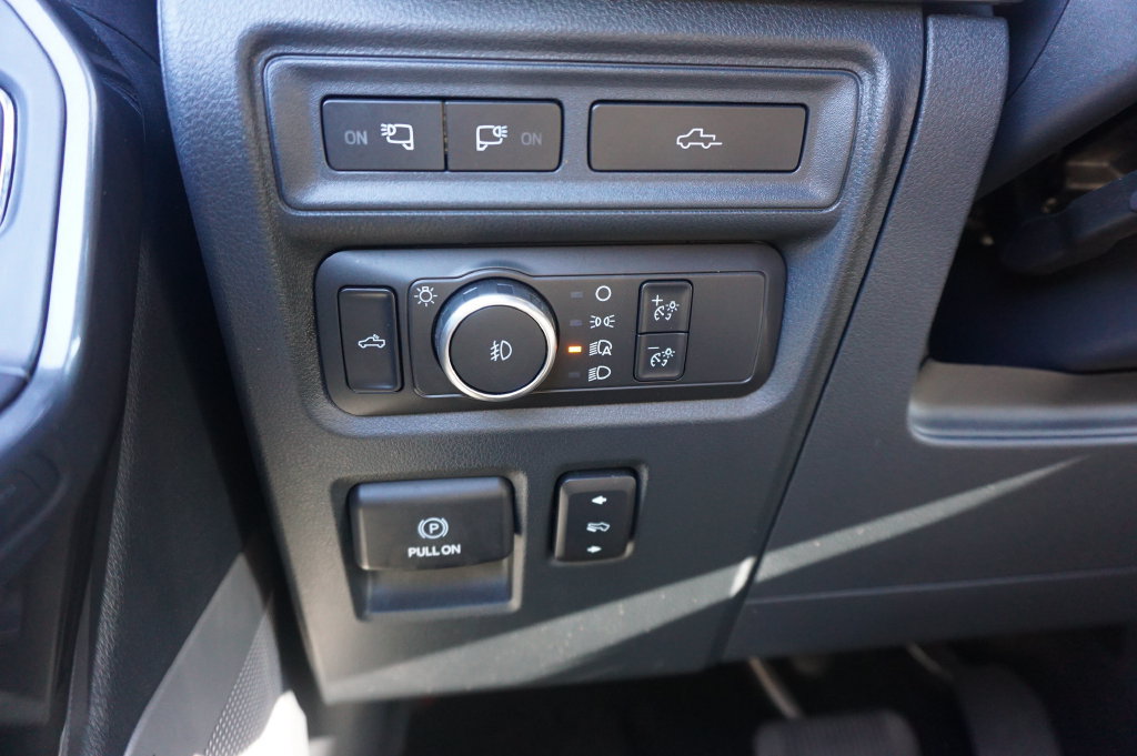 Used 2022 Ford F150 Lariat AWD/4WD image 5