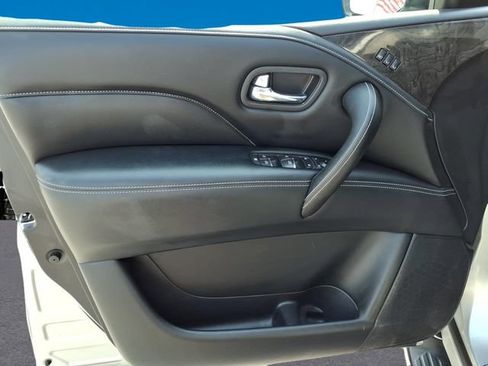 Used 2020 INFINITI QX80 Luxe w/ Proassist Package AWD/4WD image 19