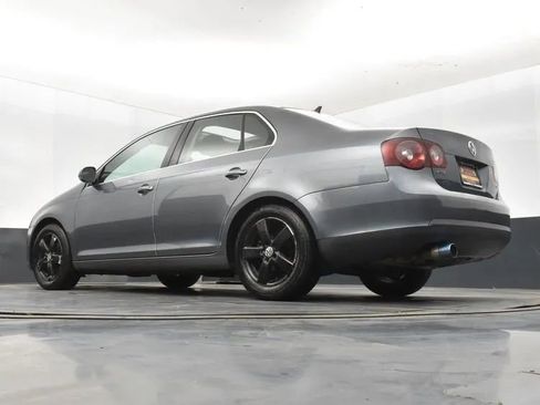 Used 2008 Volkswagen Jetta SE FWD image 12