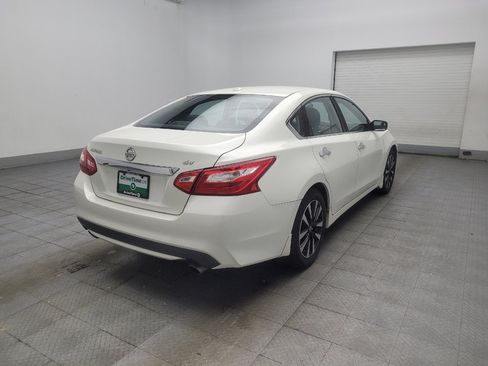 Used 2017 Nissan Altima 2.5 SV FWD image 9