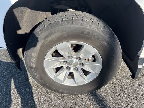 Used 2023 Chevrolet Silverado 1500 LT w/ Work Truck Package image 11