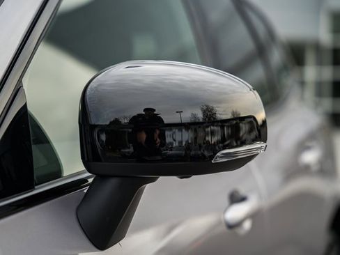 New 2026 Volvo XC60 B5 Plus w/ Protection Package Premier image 16