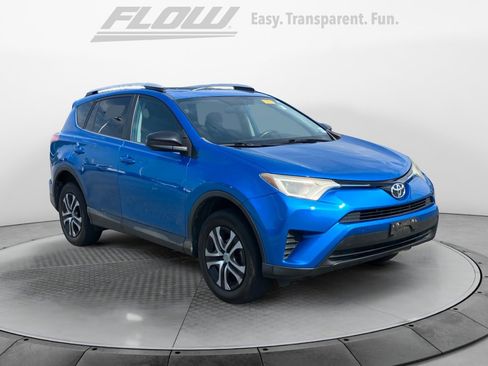 Used 2016 Toyota RAV4 LE AWD/4WD image 1