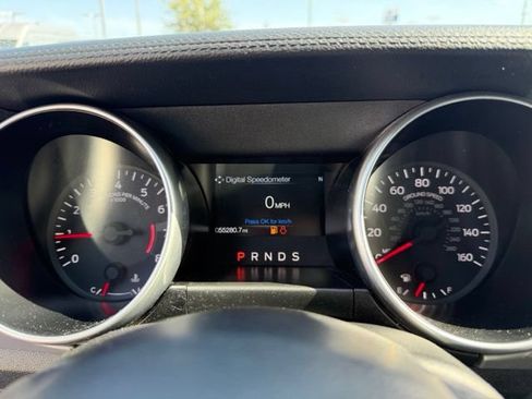 Used 2020 Ford Mustang Premium RWD image 15