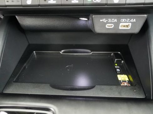 Certified 2026 Subaru Outback Limited AWD/4WD image 30