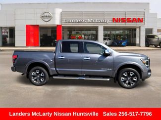 Used 2023 Nissan Titan Platinum Reserve w/ Moonroof Package AWD/4WD video 2