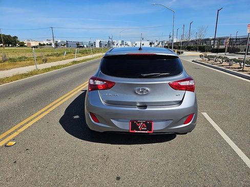 Used 2016 Hyundai Elantra GT image 6